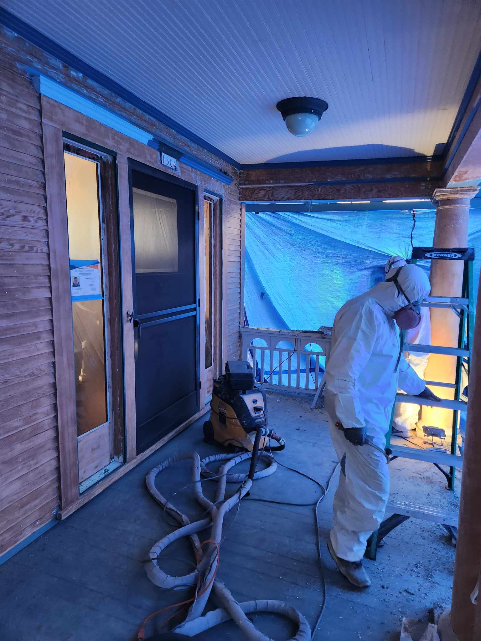 PAINTING EXTERIOR SERVICE